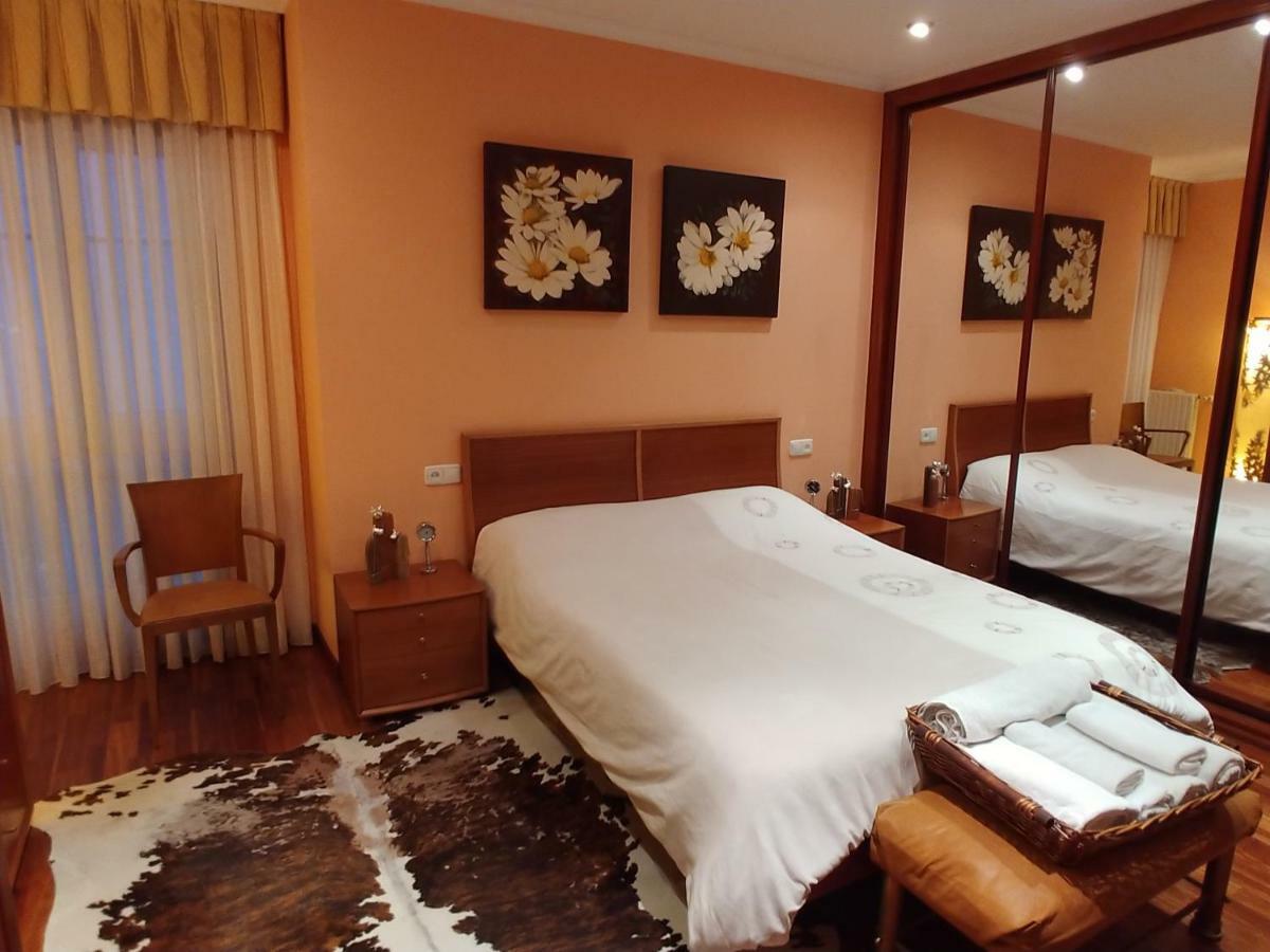 Hogar, A Modo De Hotel Gijon Exterior photo